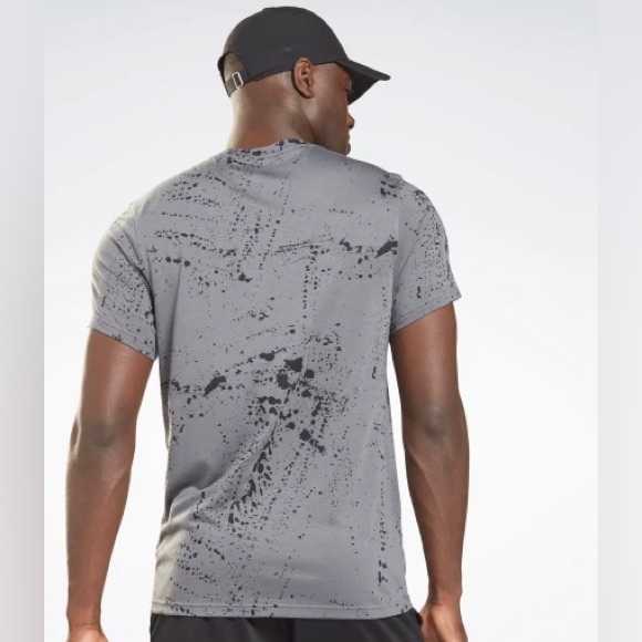 Workout Ready Allover Print T-Shirt size large - Picture 3 of 3